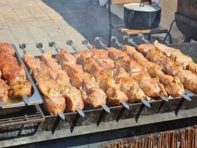 Чем посыпать шашлык перед жаркой, чтобы мясо таяло во рту: это не то, о чем вы подумали - belnovosti.by