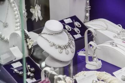 Как быстро почистить серебро без специальных средств: нужен лишь один продукт с вашей кухни - belnovosti.by - Россия