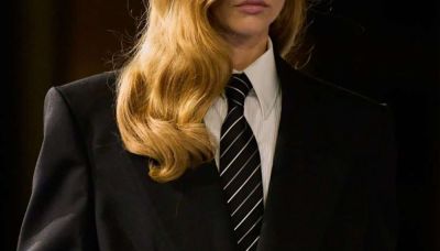 Как и с чем носить мужской галстук модной девушке - all-for-woman.com