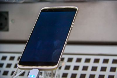 Почему ваш смартфон быстро разряжается ночью: виновато не приложение, а ваша привычка ставить его на зарядку - belnovosti.by