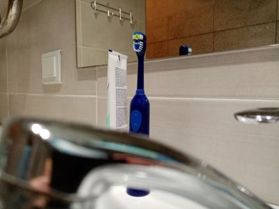 Для чего нужна обычная зубная паста на даче: 7 неочевидных способов применения, которые вас удивят - belnovosti.by