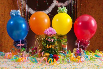 Во что поиграть с гостями в новогодние праздники? - shkolazhizni.ru