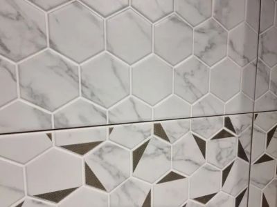 Какую плитку никогда не стоит брать: предупреждение от уборщицы со стажем, которое спасет ваши нервы - belnovosti.by