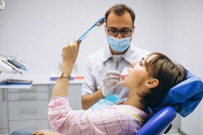 Как стоматология изменилась за последние годы: 7 фактов, которые помогут сохранить зубы здоровыми - shkolazhizni.ru