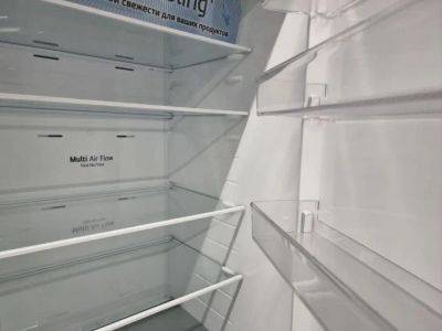 Зачем нужно класть газету в холодильник: когда узнаете причину, станете делать так же - belnovosti.by