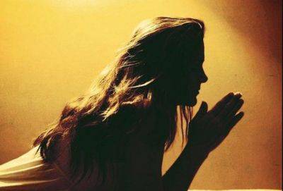 «Функция молитвы срабатывает во всех случаях»: исследователь Ларри Досси о силе молитвы - cluber.com.ua