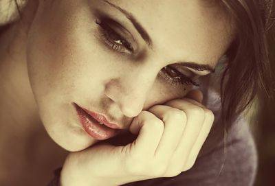 Две стратегии воспитания, которые делают женщин несчастными - cluber.com.ua