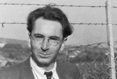 «Часто вид неба открывается лишь поверх руин»: цитаты Виктора Франкла — психолога, пережившего концлагерь - cluber.com.ua