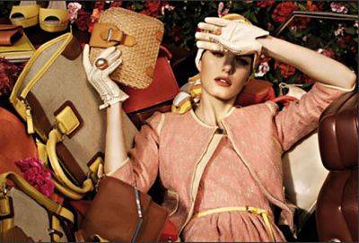 Женщина и ее сумка - cluber.com.ua