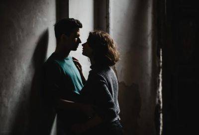 Счастье без иллюзий: 8 жестких истин про отношения - cluber.com.ua