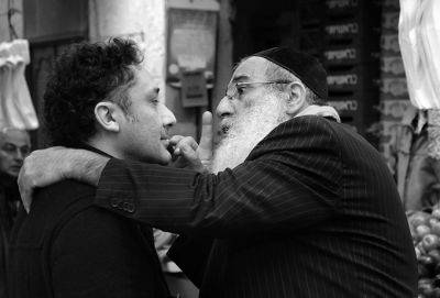 Чем отличается умный человек от недалекого: 9 еврейских пословиц - cluber.com.ua