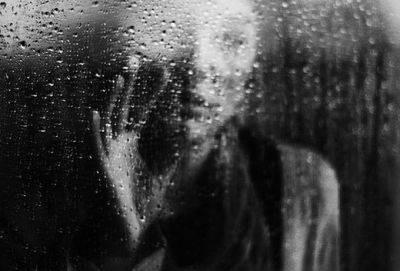 3 признака того, что глубоко внутри ваша душа страдает - cluber.com.ua