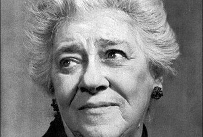 «Все сбудется, стоит только расхотеть»: 17 правил жизни Фаины Раневской - cluber.com.ua