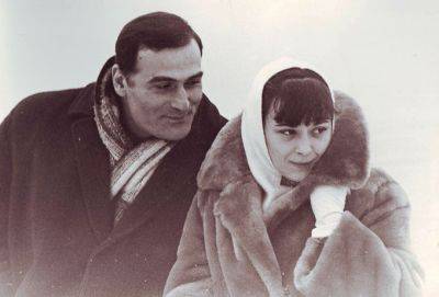 Известные мужчины, которые остались с женами, потерявшими здоровье: 3 истории любви - cluber.com.ua