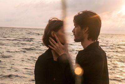 Игры разума, к которым прибегают в отношениях неуверенные в себе мужчины - cluber.com.ua