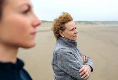 Признаки родителей-манипуляторов - cluber.com.ua