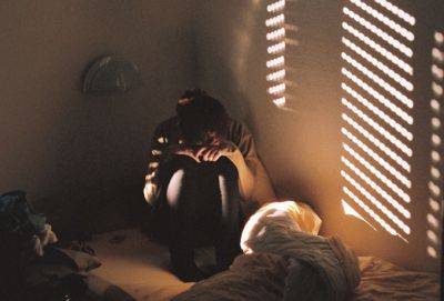 Самые большие страхи знаков Зодиака: что мешает им открыться в любви - cluber.com.ua