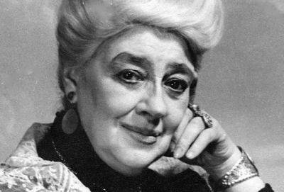 «Самое главное, что надо отдавать, а не хватать»: впечатляющая запись из архива Раневской - cluber.com.ua