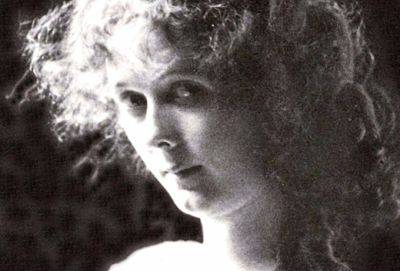 Айседора Дункан слишком поздно поняла — не стоит по утрам читать газеты - cluber.com.ua