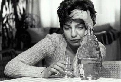 11 способов, которыми вы отталкиваете мужчин, даже не осознавая этого - cluber.com.ua