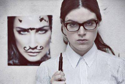 9 признаков завистливого человека - cluber.com.ua