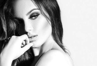 Искусные соблазнительницы: Как флиртуют разные знаки Зодиака - cluber.com.ua