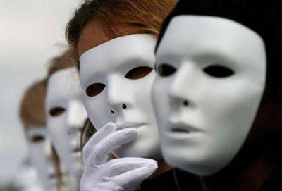 13 двойных стандартов, которые лжецы и манипуляторы используют в отношениях - cluber.com.ua