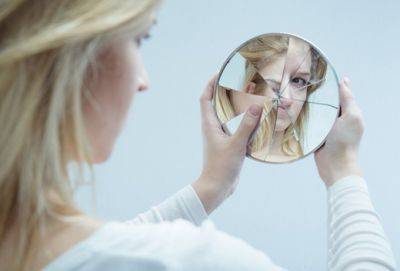 Как спасти самооценку: 10 приемов скорой психологической помощи - cluber.com.ua