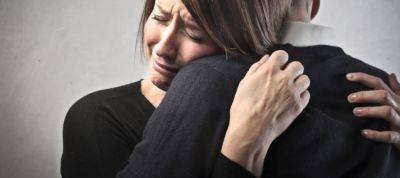 Когда ставить памятник на могилу: какое время года лучше и почему - nashsovetik.ru