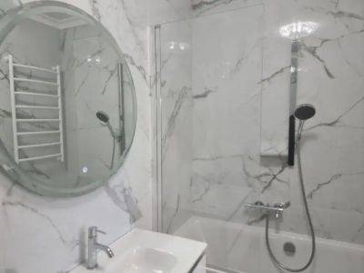 Чтобы зеркало в ванной не запотевало: хитрость с одним овощем, который решает проблему - belnovosti.by