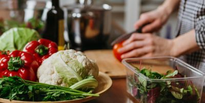 Как сделать салат настоящим союзником сердца: полезные ингредиенты и важные нюансы - nashsovetik.ru