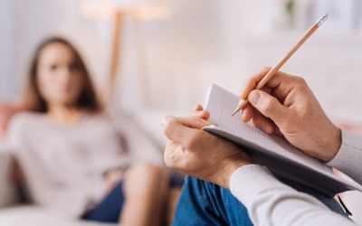 Какие проблемы решает врач-психотерапевт - nashsovetik.ru