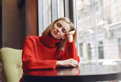 О чем говорит внешность женщины, которую долго не любили - cluber.com.ua