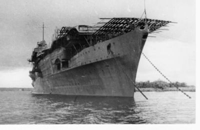 Уинстон Черчилль - Призрак Балтики: где сейчас находится единственный авианосец Гитлера «Граф Цеппелин»? - shkolazhizni.ru - Германия - Берлин