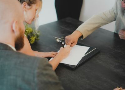 Как и почему брачный контракт укрепляет отношения - all-for-woman.com