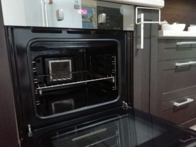 Как отмыть духовку за 5 минут: дешевое средство, которое есть на кухне - belnovosti.by