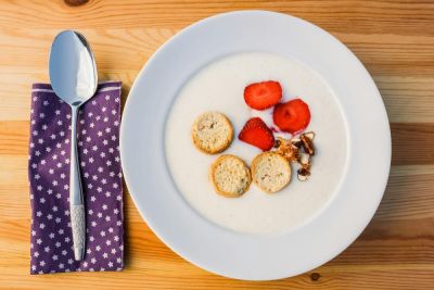 Чем интересна манная каша? - shkolazhizni.ru