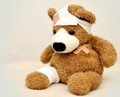 Какие травмы подстерегают детишек летом? - shkolazhizni.ru