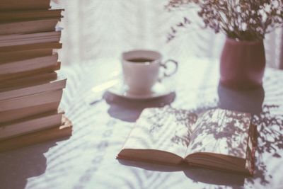 «Учительница физкультуры» Годерзи Чохели. Почему оптимизму этой новеллы можно только позавидовать? - shkolazhizni.ru - Грузия
