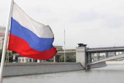Как в новой России появились свои государственные символы — герб и флаг? - shkolazhizni.ru - СССР - Россия - Рсфср