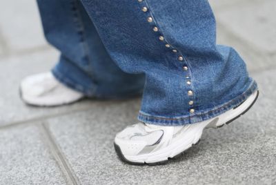 Какая длина джинсов подходит к разной обуви - all-for-woman.com