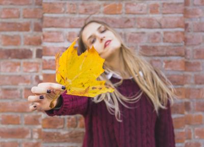 Стильные идеи осеннего маникюра - all-for-woman.com
